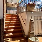 Apartament Sofi House-appartamento In Con Piscina
