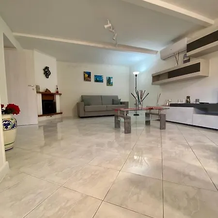 Apartament Sofi House-appartamento In Con Piscina Scafati