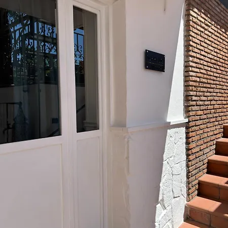 Sofi House-appartamento In Con Piscina דירה *