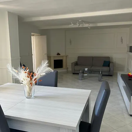דירה Sofi House-appartamento In Con Piscina
